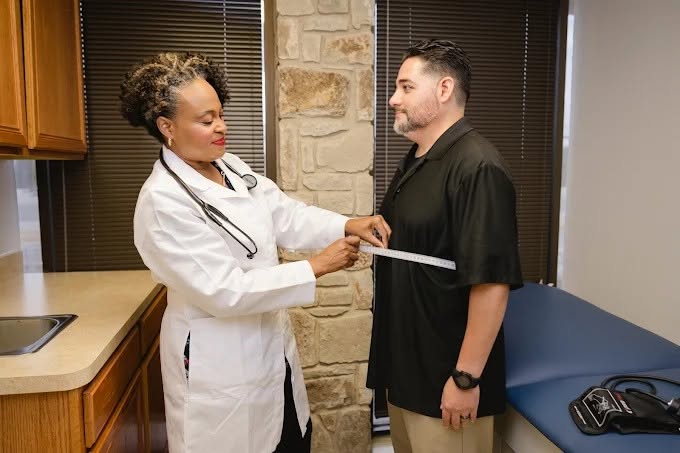 Hooked On Wellness Brand Care Element